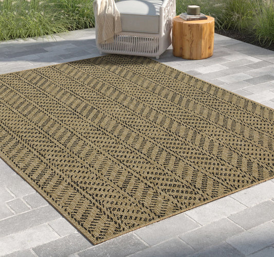 Earth - 7'10" X 10'3" Indoor, Outdoor Area Rug - Black, Natural