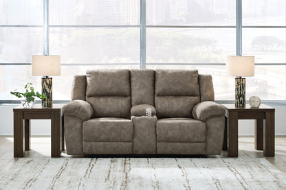 Laresview - Dbl Reclining Loveseat with Console - Fossil